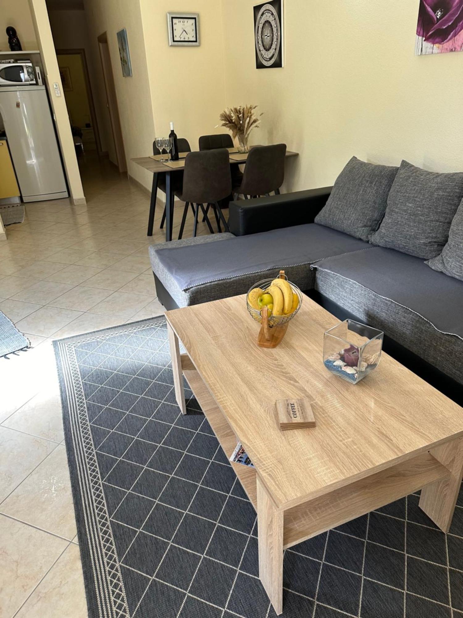 Apartmani Dora I Kati Orebic Ngoại thất bức ảnh