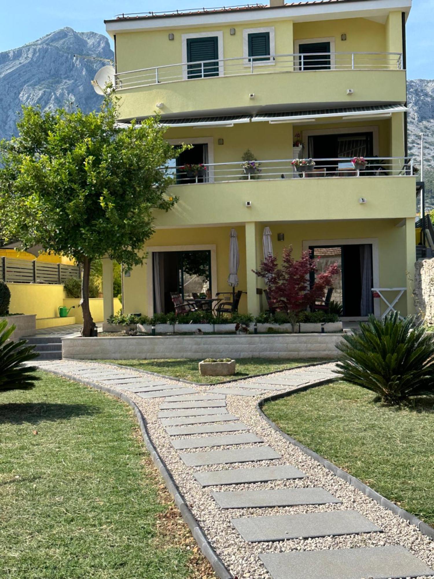 Apartmani Dora I Kati Orebic Ngoại thất bức ảnh