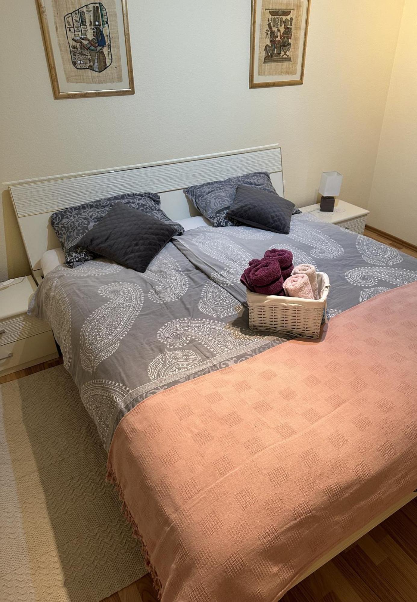 Apartmani Dora I Kati Orebic Ngoại thất bức ảnh